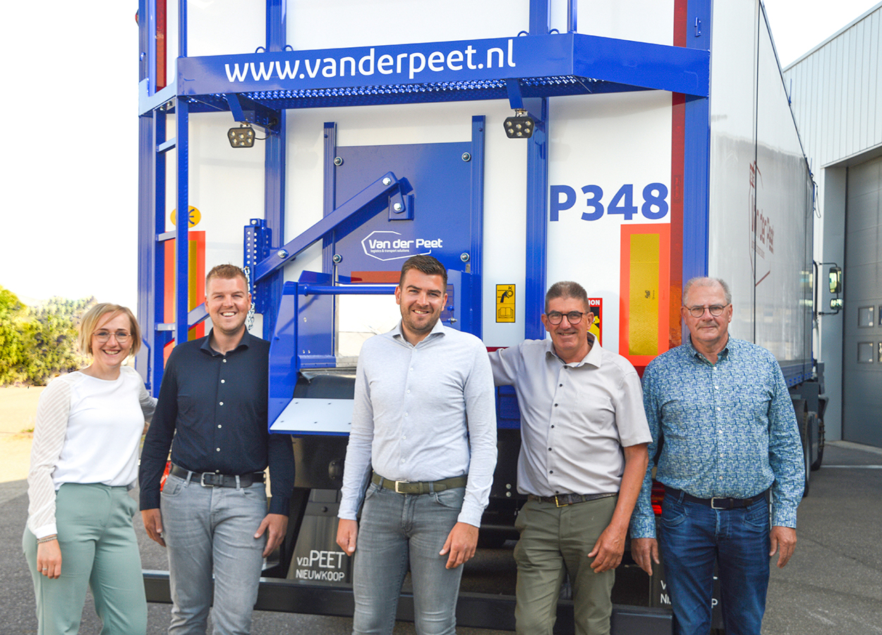 V.l.n.r. Wietske,  Sven, Twan, Henk en Wil van der Peet.